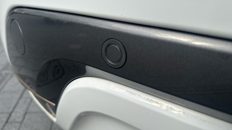 Land Rover Range Rover Evoque 2.0 D200 R-Dynamic S 5dr Auto Diesel Hatchback